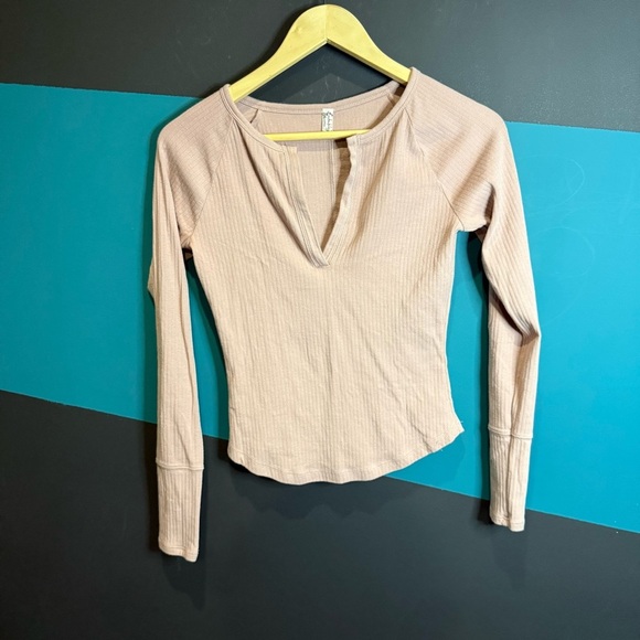 Free People Billie Layering Pink Ribbed Long Sleeve Top Size Medium - Picture 4 of 12